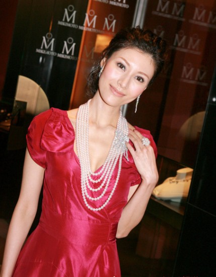 李嘉欣