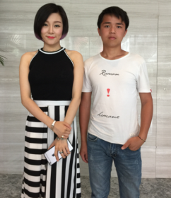 毛澤少合影